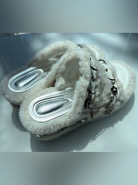AZALEA White Faux-Fur Slide Mules with Silver Chain Detail